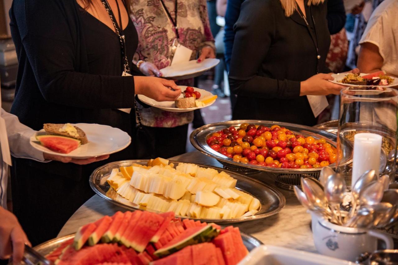First Hotel Statt Oernskoeldsvik Eksteriør billede
