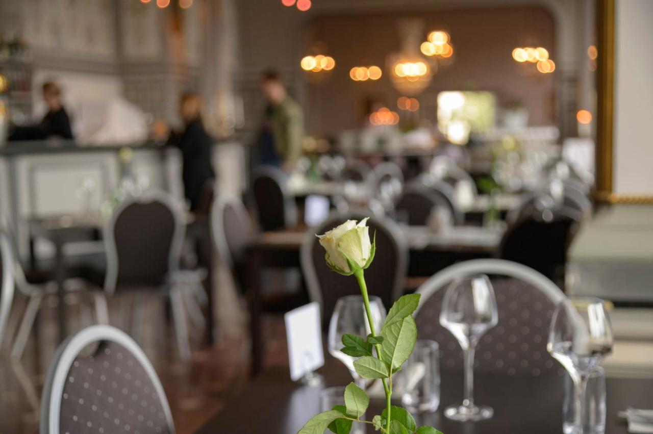 First Hotel Statt Oernskoeldsvik Eksteriør billede