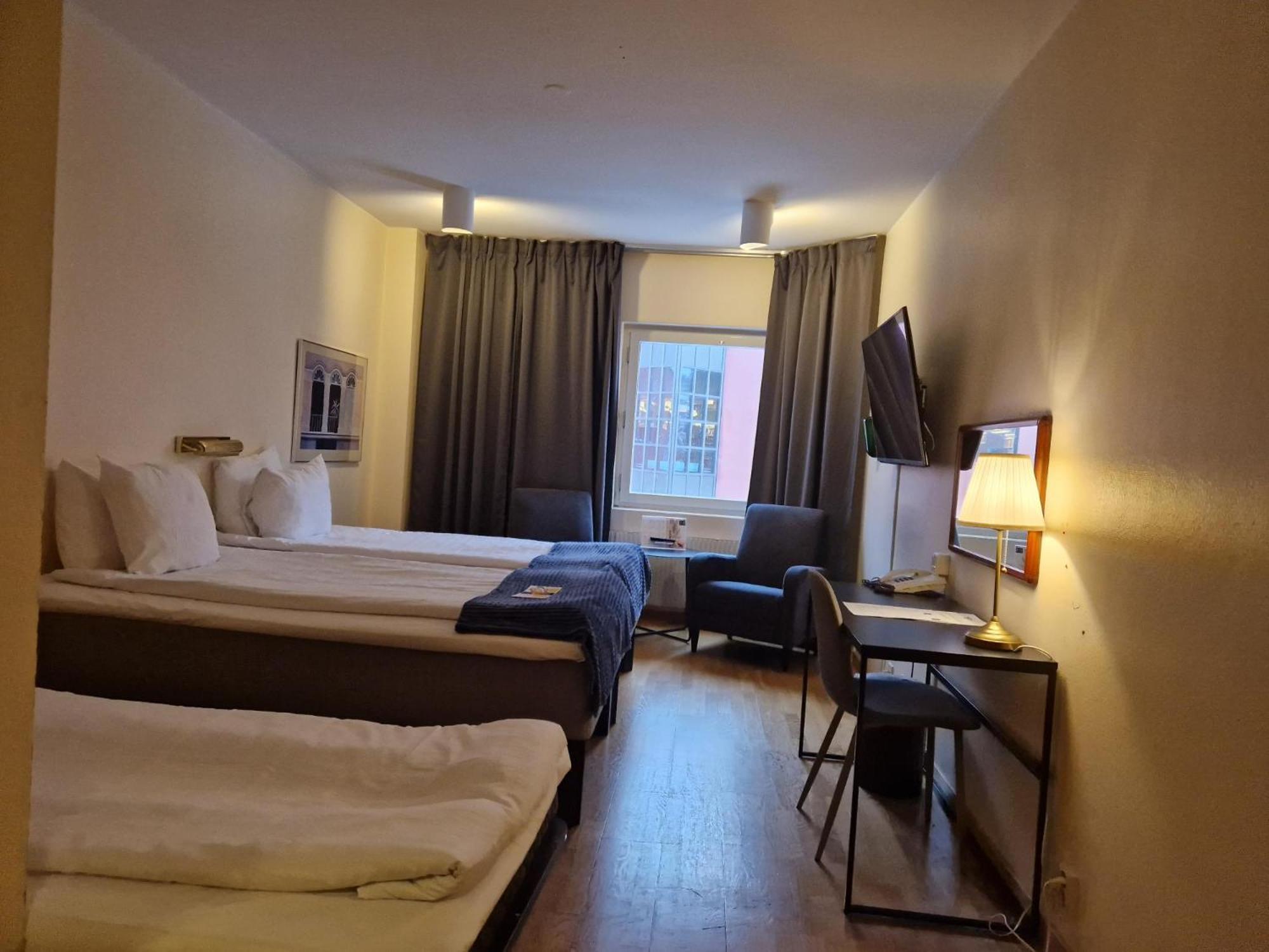 First Hotel Statt Oernskoeldsvik Eksteriør billede
